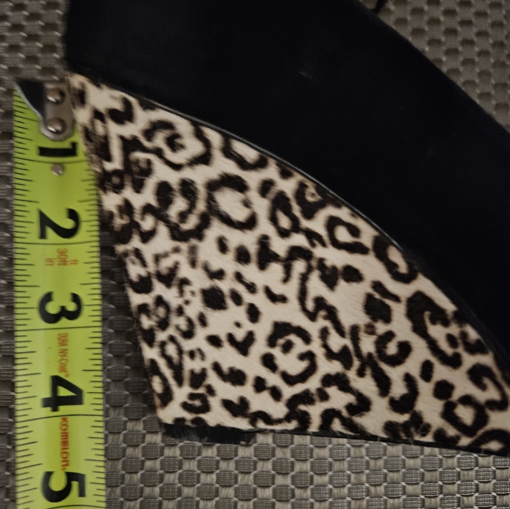 Ankle Strap Cheetah Wedges WHBM - Picture 5 of 7